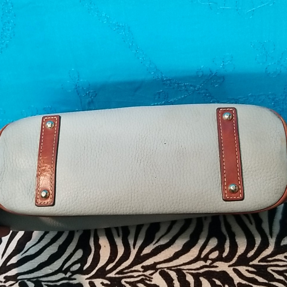 DOONEY AND BOURKE SATCHEL - Picture 6 of 16